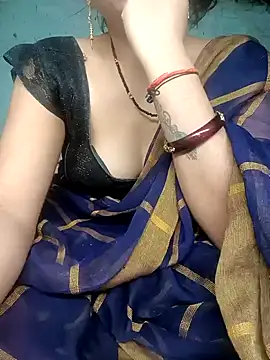 Snapshot of diksha--s chatting on 10-27-25, 11:11 diksha--s online show from 10-27-25, 11:11