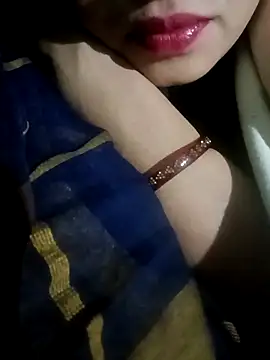 Snapshot of diksha--s chatting on 11-08-25, 10:13 diksha--s online show from 11-08-25, 10:13