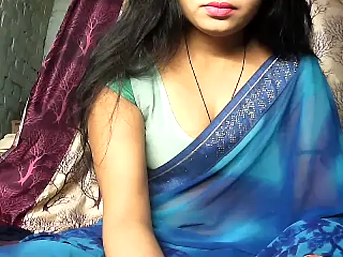 Snapshot of diksha--s chatting on 11-24-25, 11:05 diksha--s online show from 11-24-25, 11:05