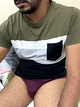 Handsome8677 online show from 10-22-25, 06:57