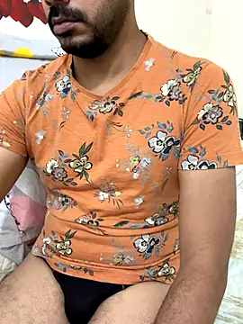 Handsome8677 online show from 11-02-25, 07:57