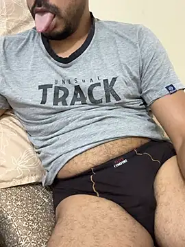 Handsome8677 online show from 02-23-26, 07:31