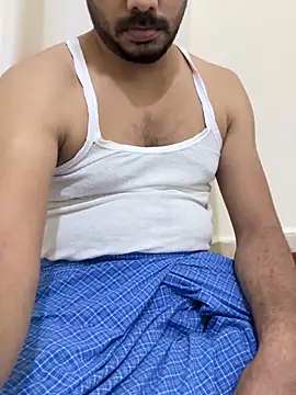 Handsome8677 online show from 04-12-26, 09:51