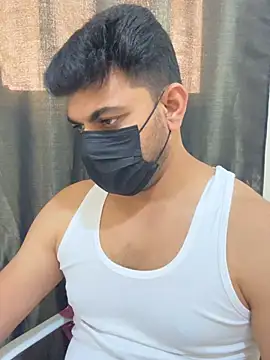 Handsome8677 online show from 06-08-26, 09:32