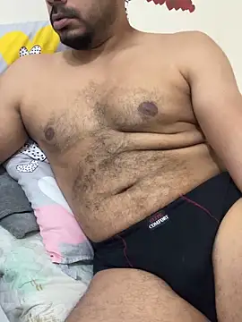 Handsome8677 online show from 02-03-26, 08:41