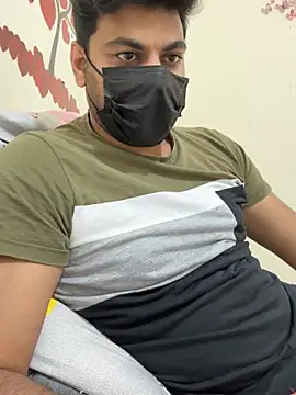 Handsome8677 online show from 01-11-26, 07:37