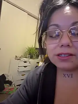 sluhbaby16 online show from 10-18-25, 08:38