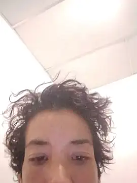 Teressa Love online show from 10-23-25, 10:25