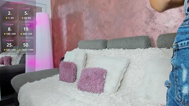 InnesKay online show from 10-28-25, 06:56