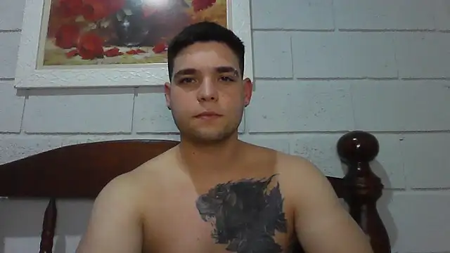 Snapshot of Zure-xxx chatting on 08-03-26, 05:59 Zure-xxx online show from 08-03-26, 05:59