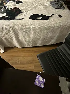 sissy diorcd online show from 05-08-26, 10:30