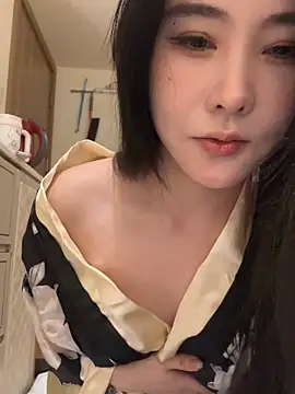 Snapshot of anqi6376 chatting on 05-03-26, 02:42 anqi6376 online show from 05-03-26, 02:42