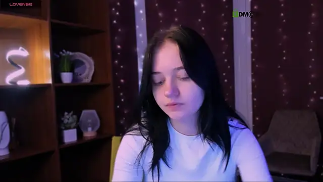 miki ti online show from 11-11-25, 05:57