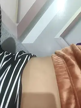 Anshika1431 online show from 12-22-25, 04:29