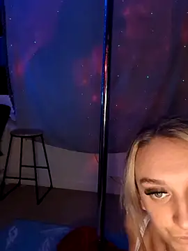 xx spiceycouple xx online show from 03-06-26, 10:38