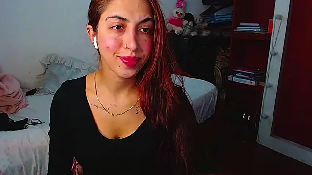 MariamGray1 online show from 01-17-26, 09:40