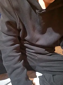 esmermoon online show from 02-13-26, 11:05