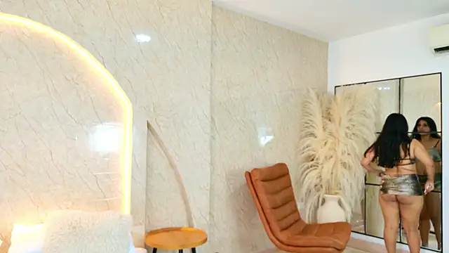 Antonella Russo1 online show from 04-06-26, 01:12