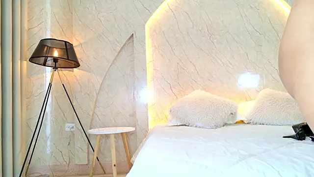 Antonella Russo1 online show from 03-20-26, 01:23