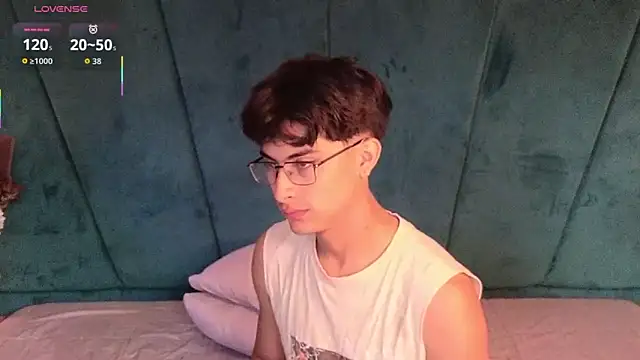 Aaron Eze online show from 02-15-26, 08:41