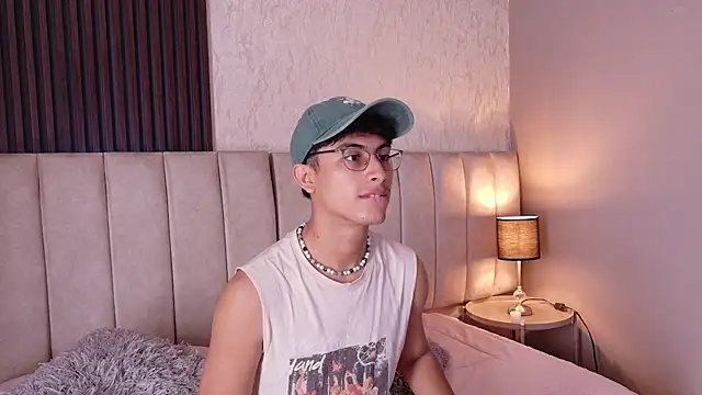 Aaron Eze online show from 01-08-26, 08:04