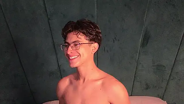 Aaron Eze online show from 03-03-26, 11:17