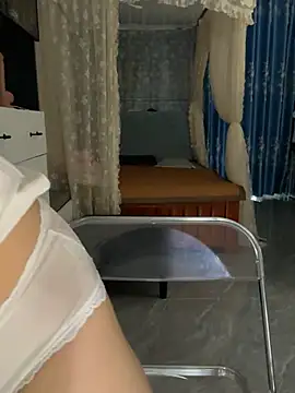 littlesluttycat online show from 05-04-26, 12:14