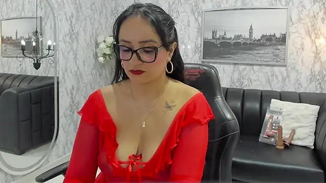 AlexandraMilff online show from 12-18-25, 11:41