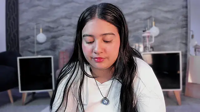 lilithst  online show from 11-04-25, 09:07