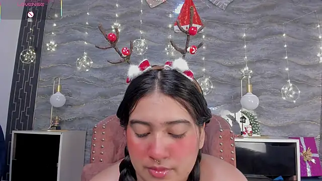 lilithst  online show from 12-18-25, 09:18