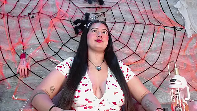 lilithst  online show from 10-25-25, 09:15