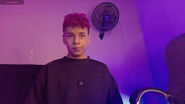 Xavier Fox    online show from 01-15-26, 05:22