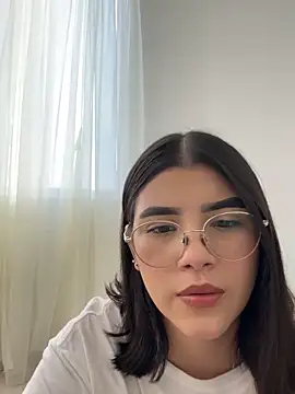 Julietalcl online show from 11-14-25, 09:07