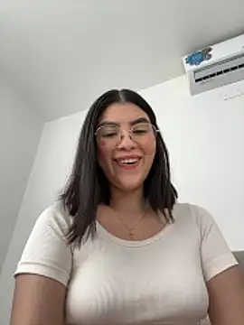 Julietalcl online show from 12-21-25, 09:15