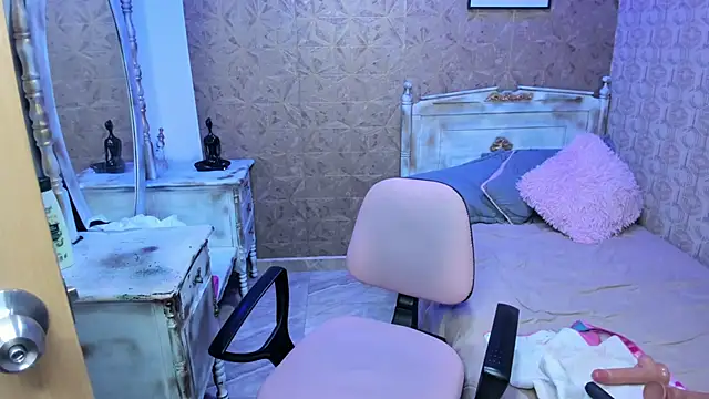 Sara clk online show from 02-18-26, 07:54