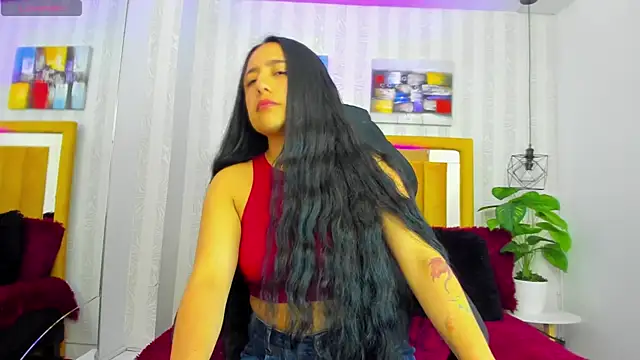 Samanta Fischer online show from 12-16-25, 11:25