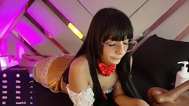 michelle cutee  online show from 07-10-26, 08:09