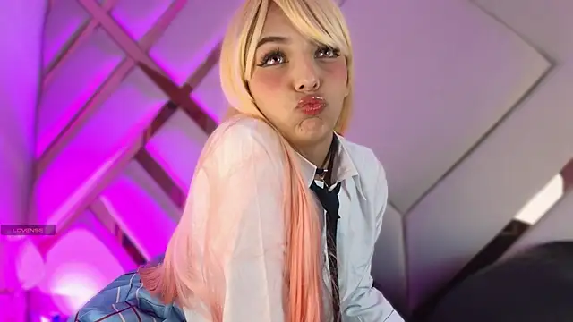 michelle cutee  online show from 06-21-26, 08:14