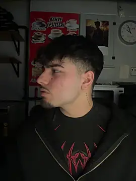 emir343475 online show from 04-10-26, 06:59