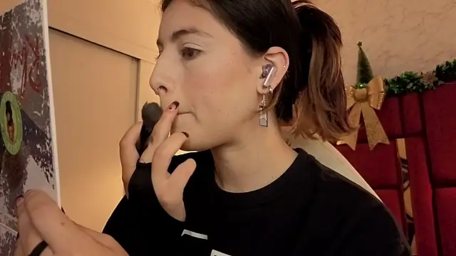 moon winy online show from 01-10-26, 12:11