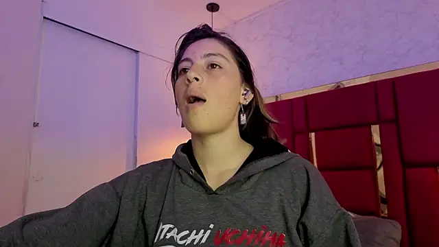 moon winy online show from 02-10-26, 11:42