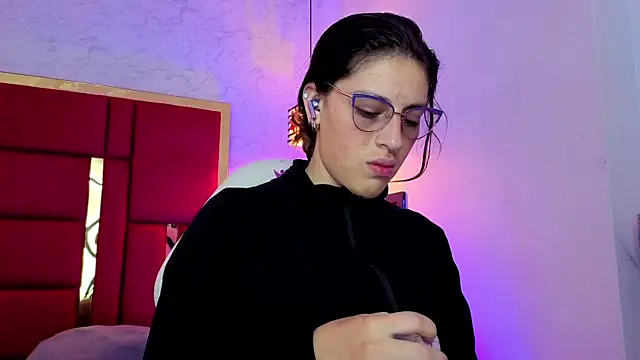 moon winy online show from 05-06-26, 11:25