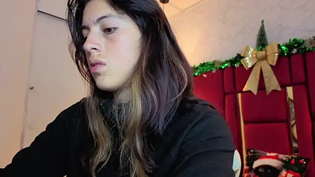 moon winy online show from 12-18-25, 11:25