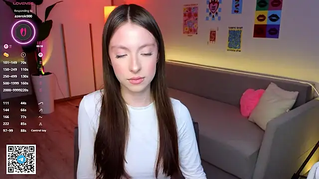 Yasmin Kass online show from 03-22-26, 06:48