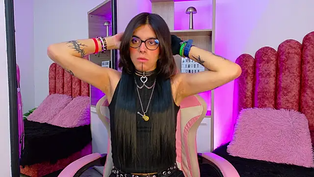 Lullaby Charade online show from 01-10-26, 12:33