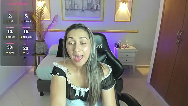 karlyy  online show from 12-16-25, 07:07