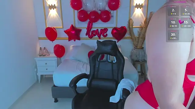 karlyy  online show from 02-14-26, 08:09