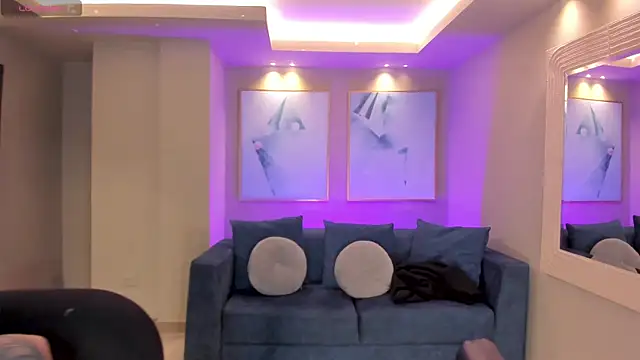 ChristineFord  online show from 11-02-25, 12:43