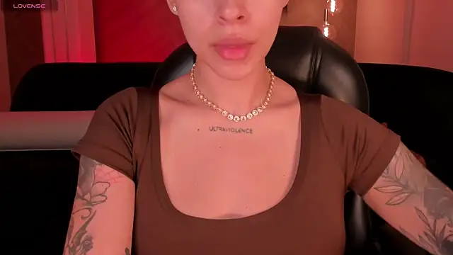ChristineFord  online show from 07-13-26, 07:35