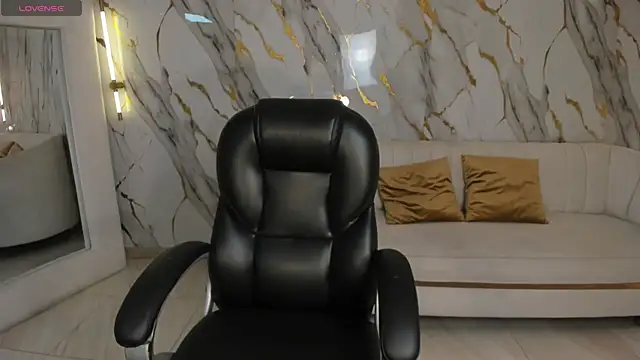 CelesteMoonX online show from 04-09-26, 02:02